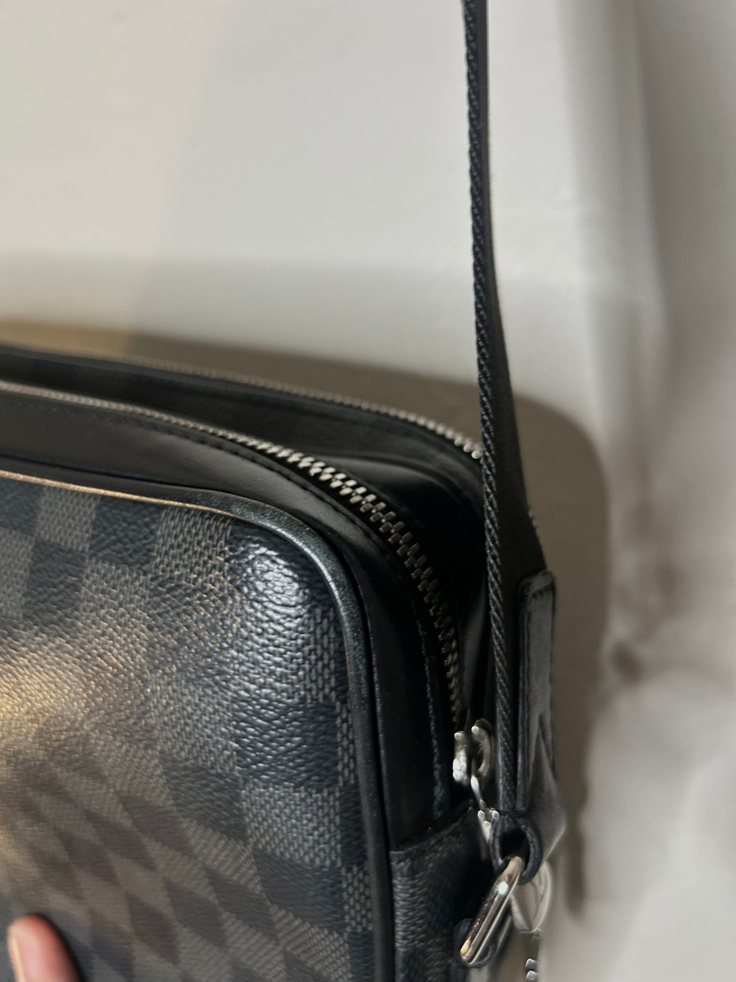 Louis Vuitton Damier Print Shoulder Bag