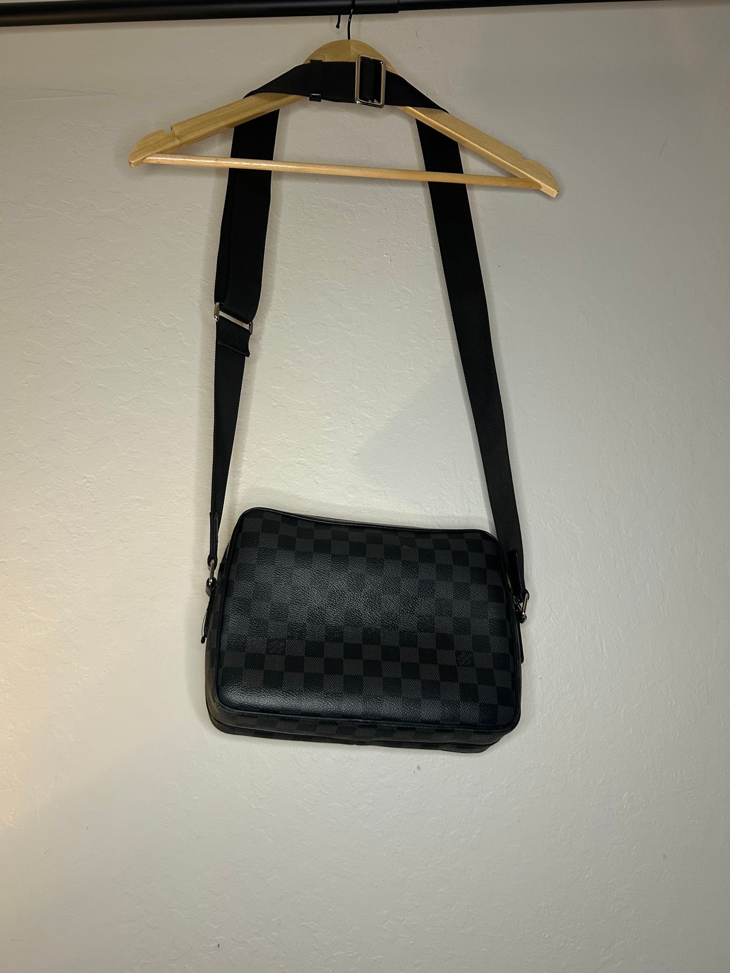 Louis Vuitton Damier Print Shoulder Bag