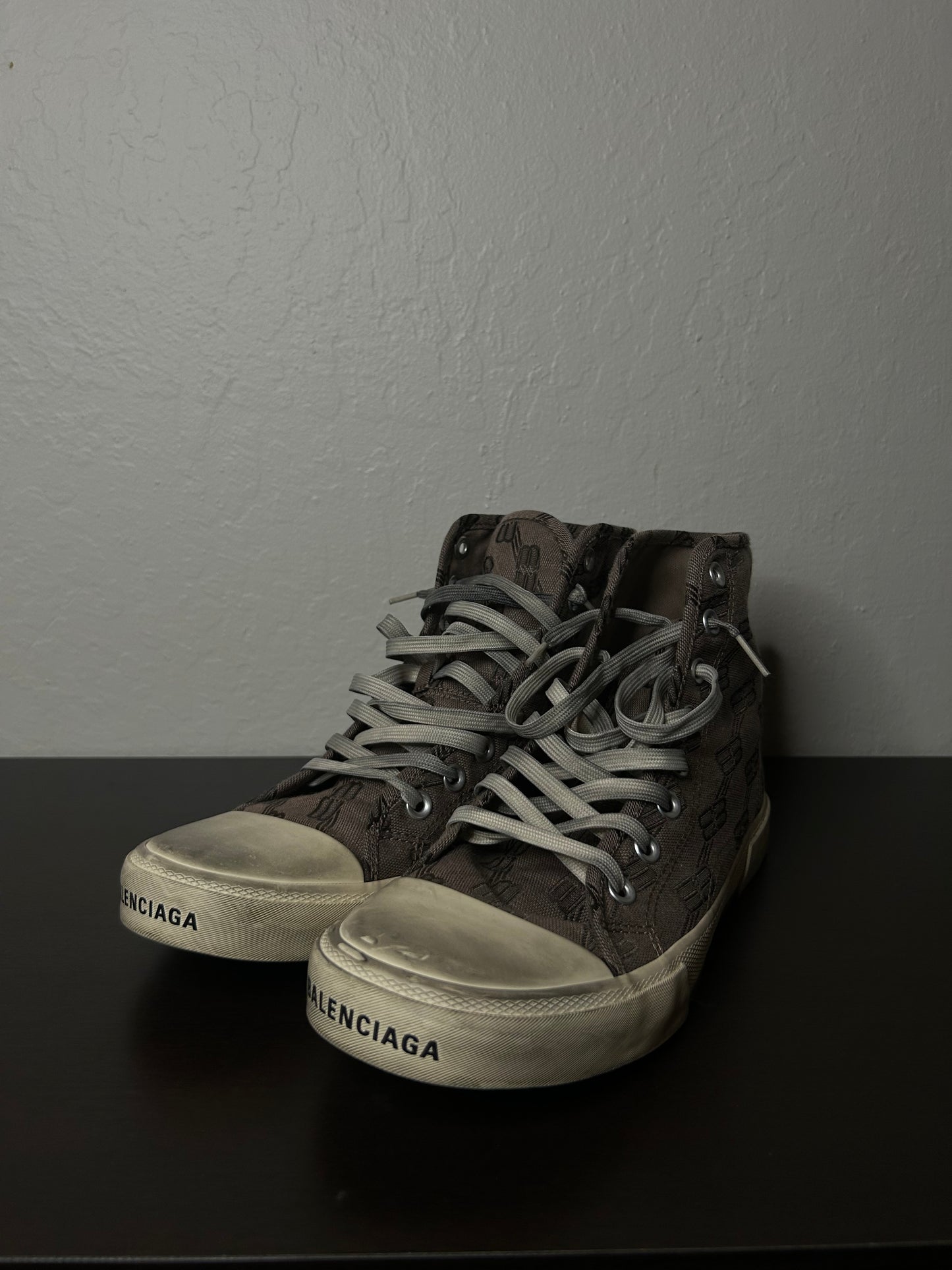Balenciaga Paris Sneakers