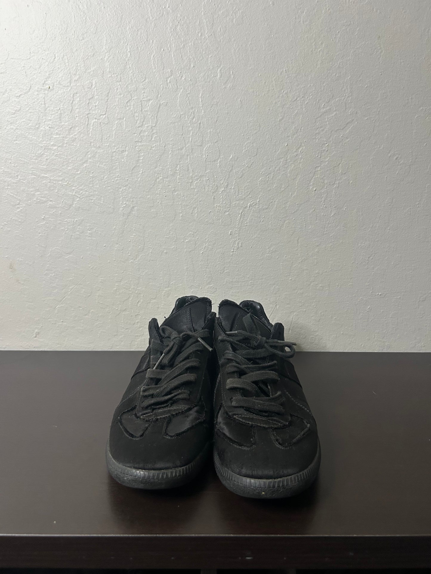 Maison Margiela Black Velvet Gats