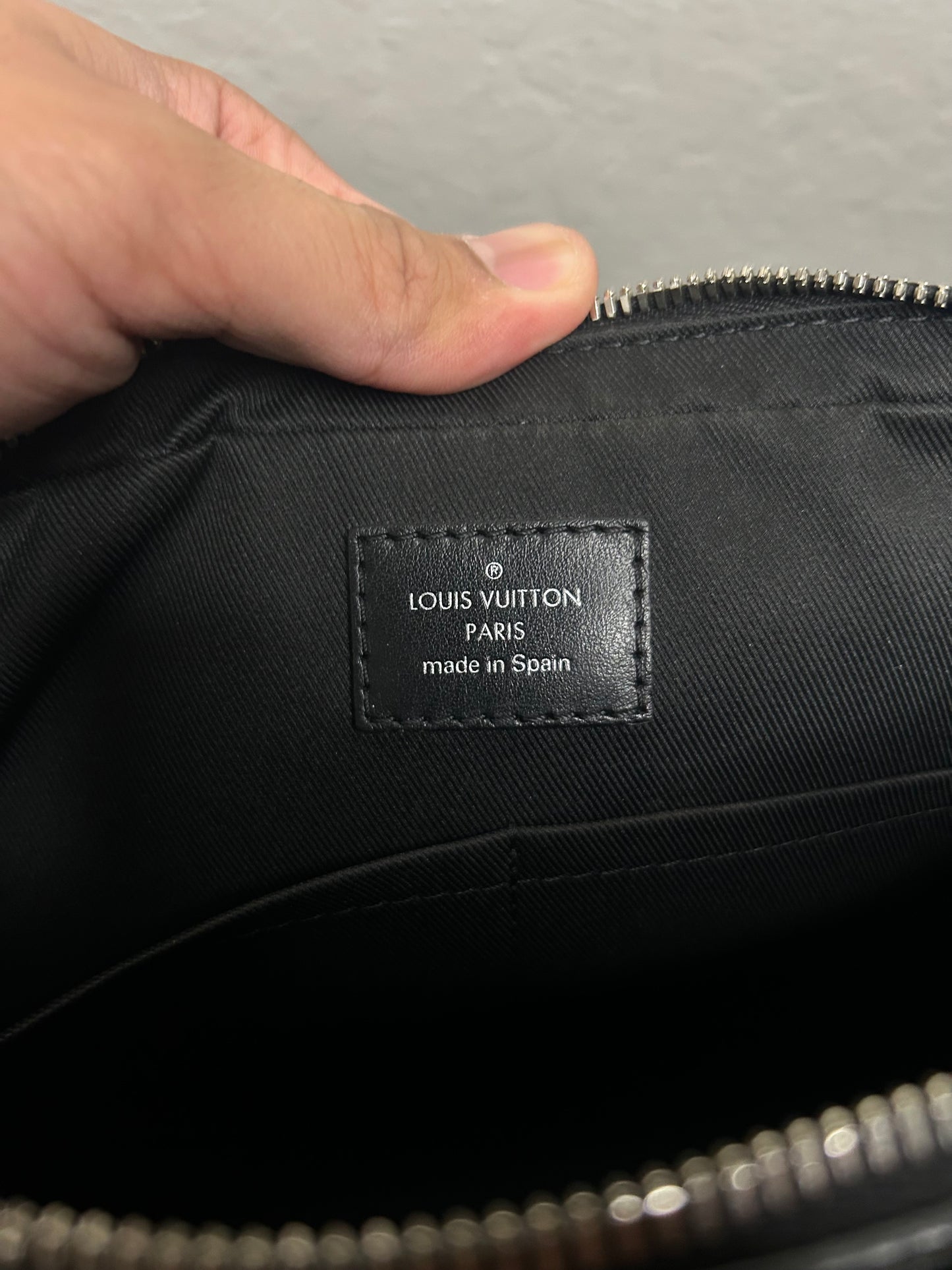 Louis Vuitton Damier Print Shoulder Bag