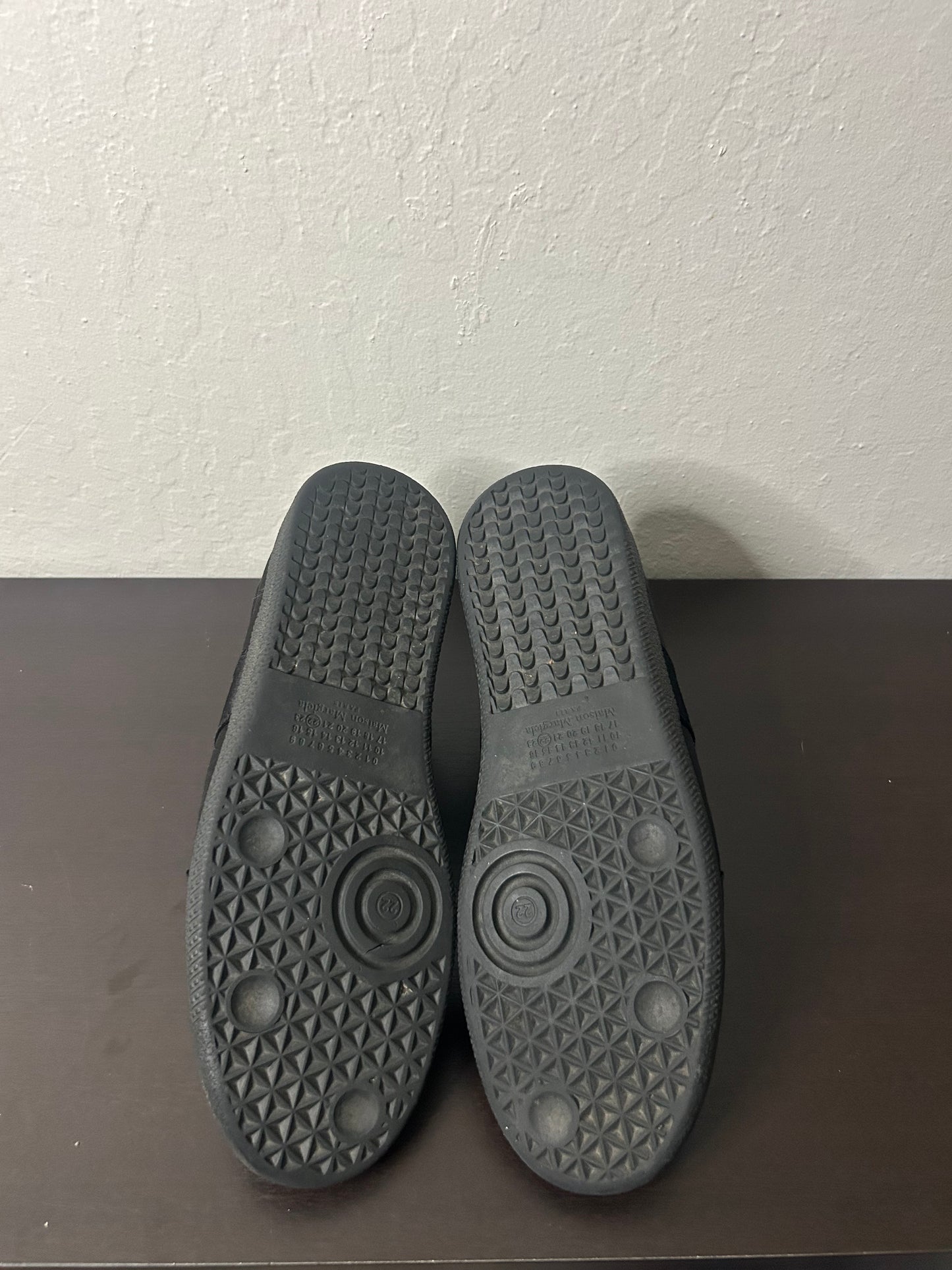 Maison Margiela Black Velvet Gats
