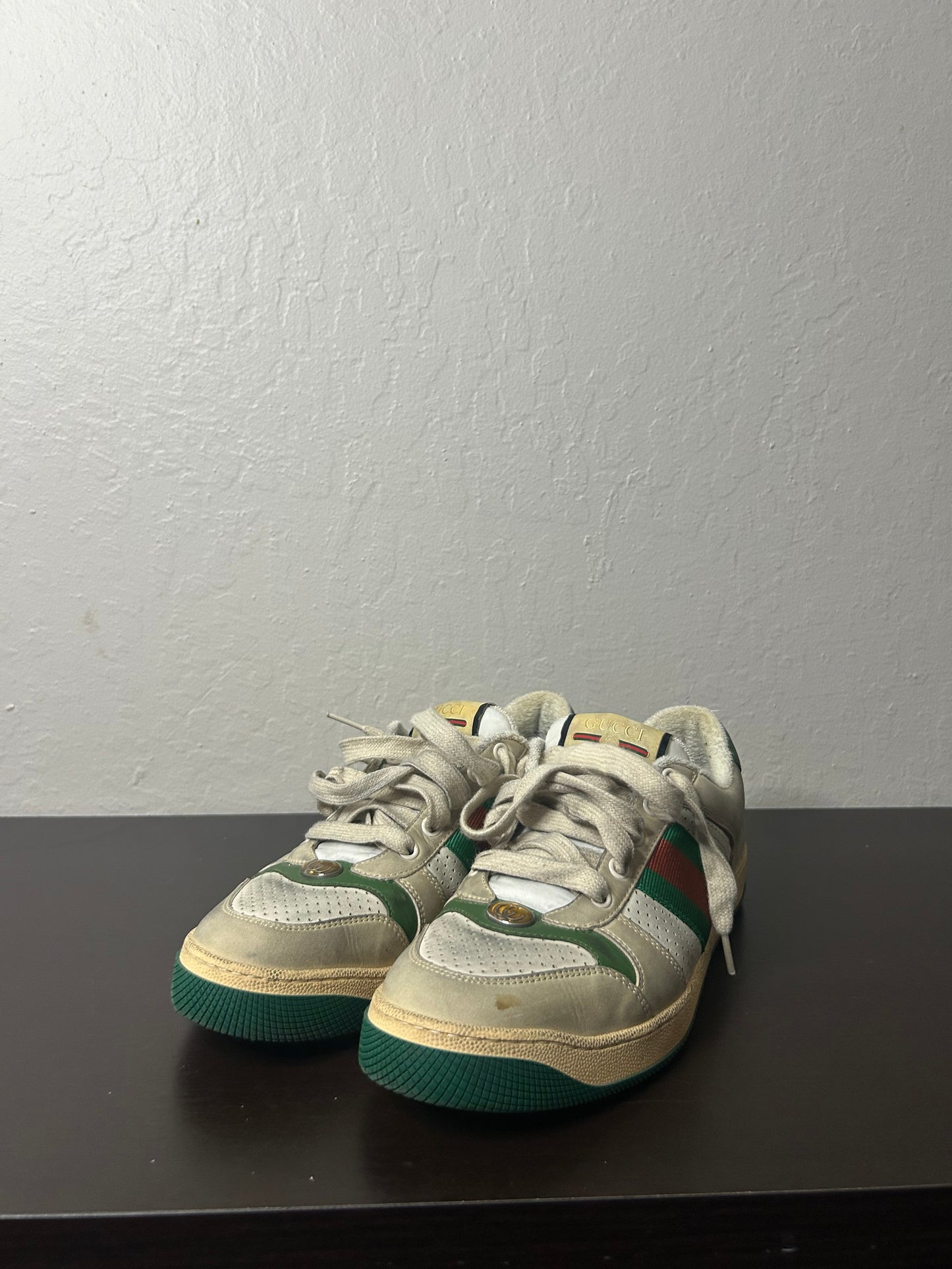 Gucci White Leather Screener