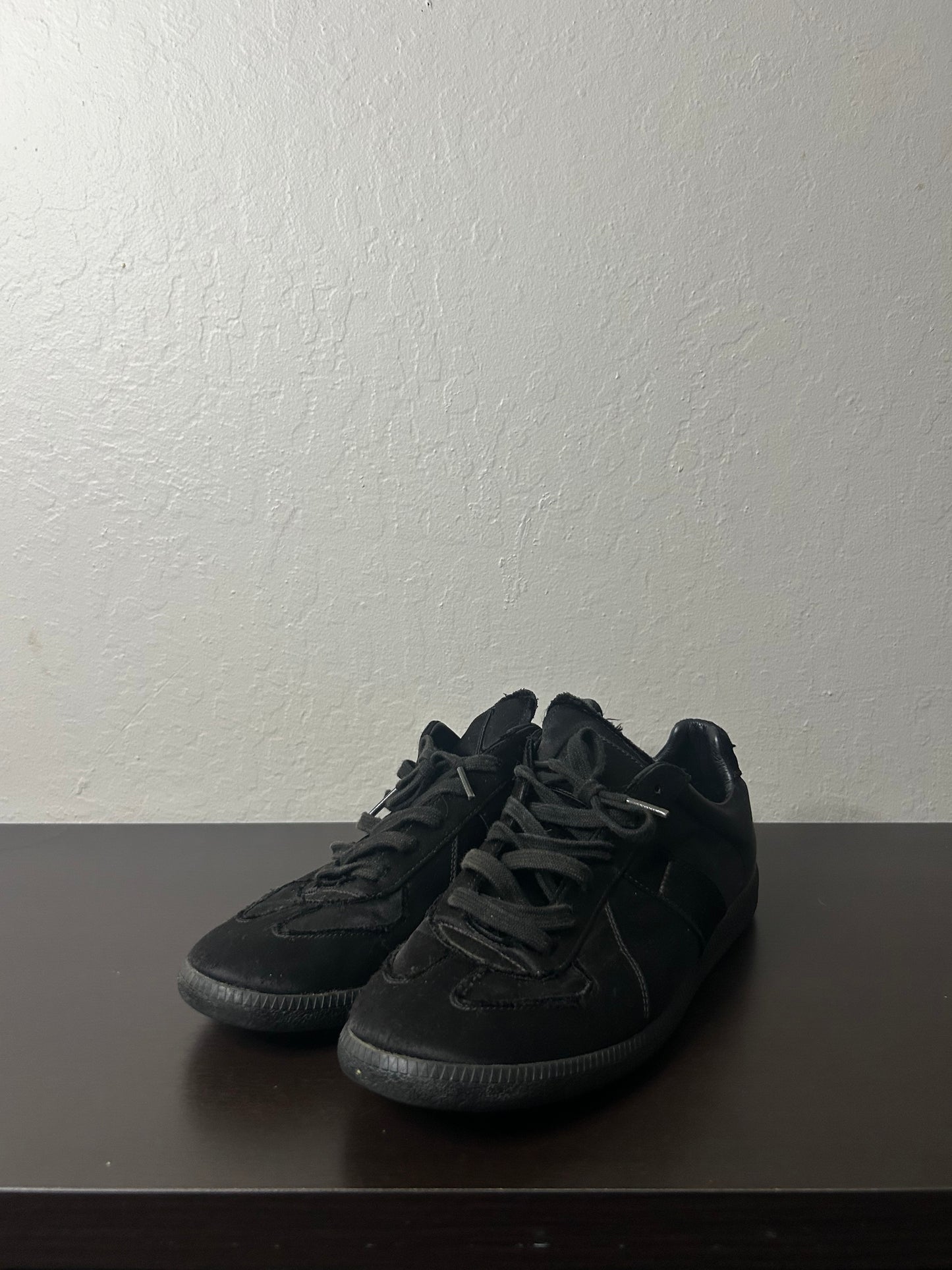 Maison Margiela Black Velvet Gats