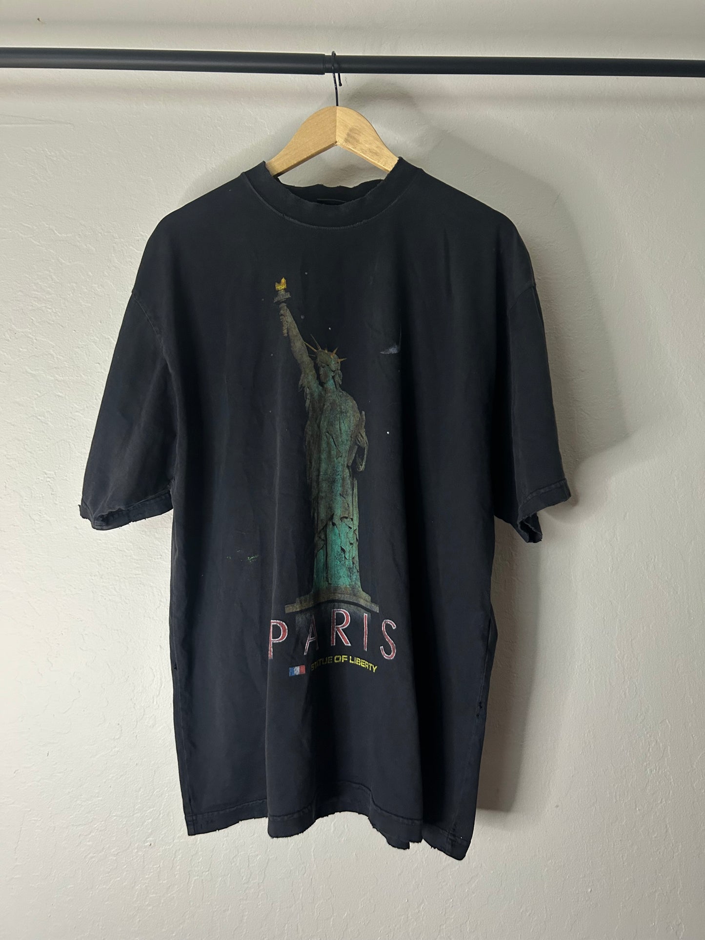 Balenciaga Statue of Liberty Tee