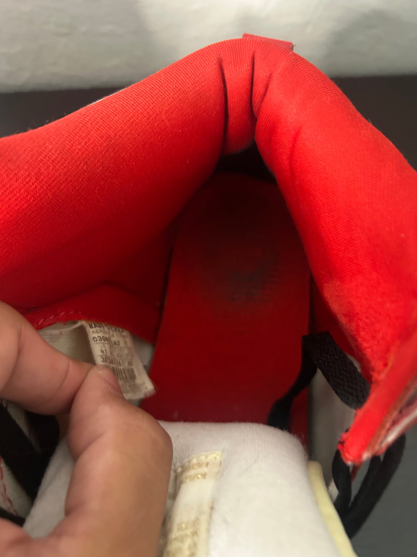 Nike SB X Supreme Red Stars Dunk Highs