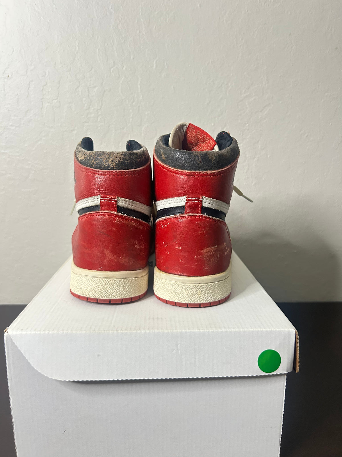 Jordan 1 Chicago 1985s