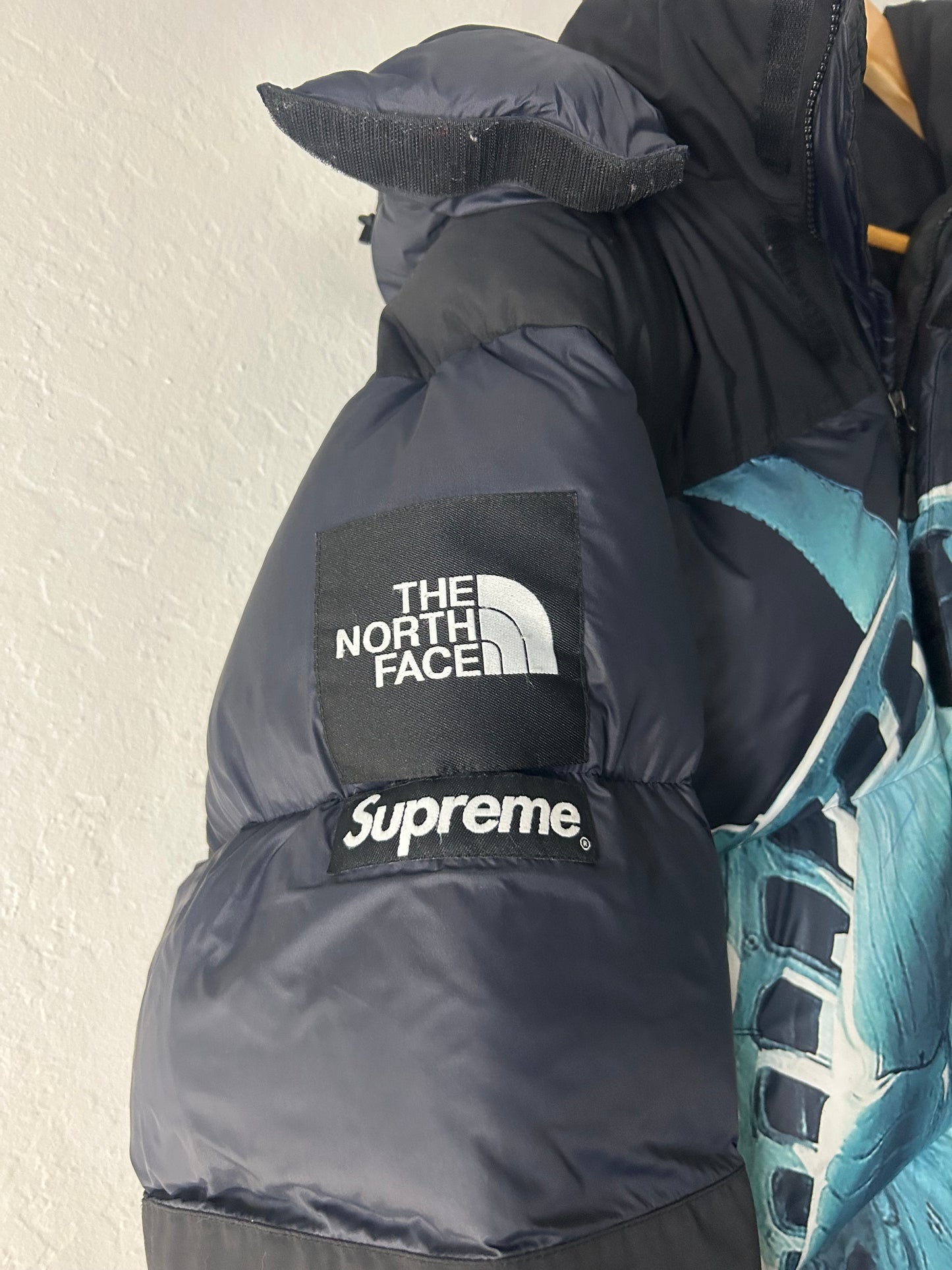 Supreme North Face Black Liberty Nupste
